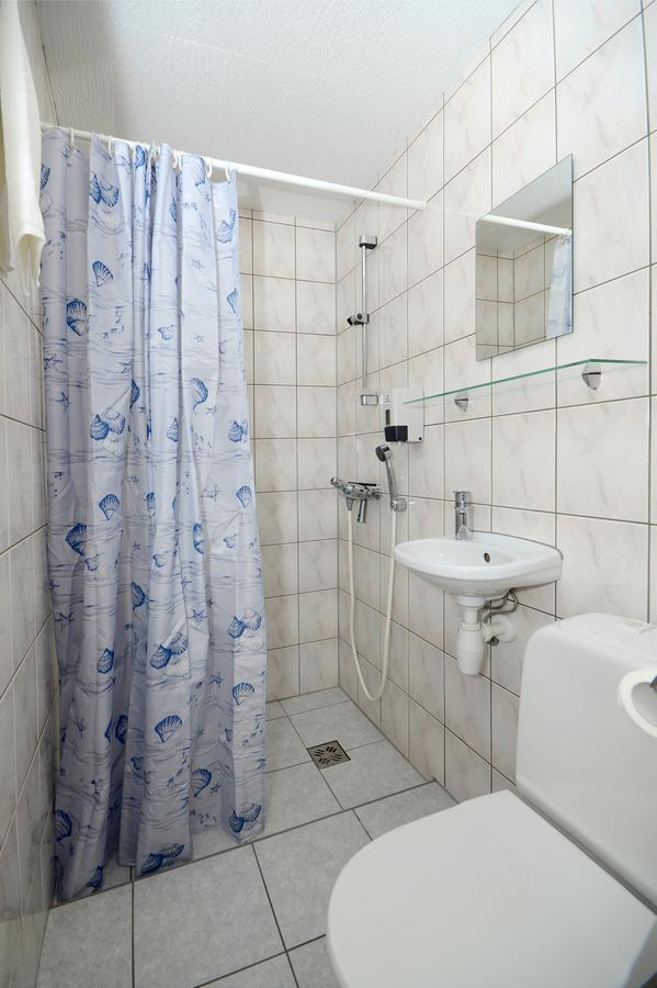 Aisa Guesthouse Пярну Екстер'єр фото